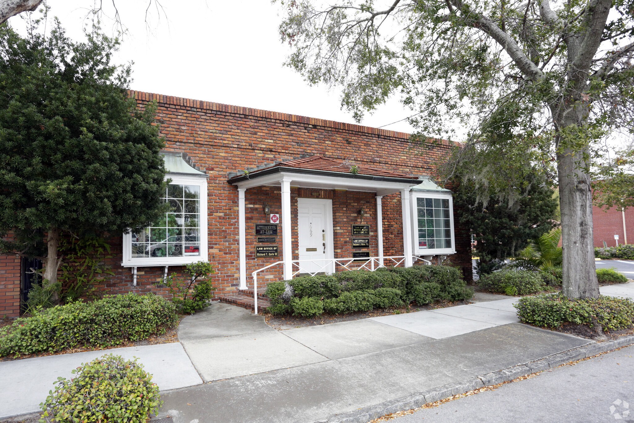 669 1st Ave, Saint Petersburg, FL for sale Primary Photo- Image 1 of 1