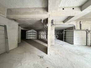 Retail in Saintry-sur-Seine for lease Interior Photo- Image 2 of 5