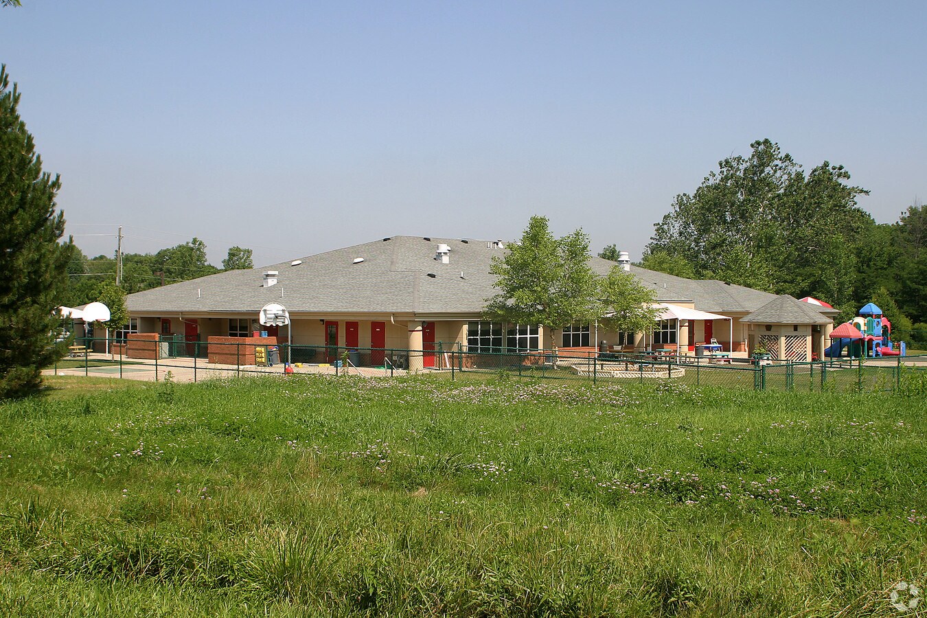 7615 Oaklandon Rd, Indianapolis, IN 46236