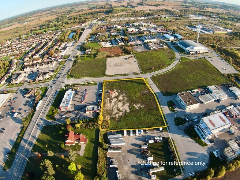 16 Sproule St, Schomberg, ON for sale - Building Photo - Image 3 of 7