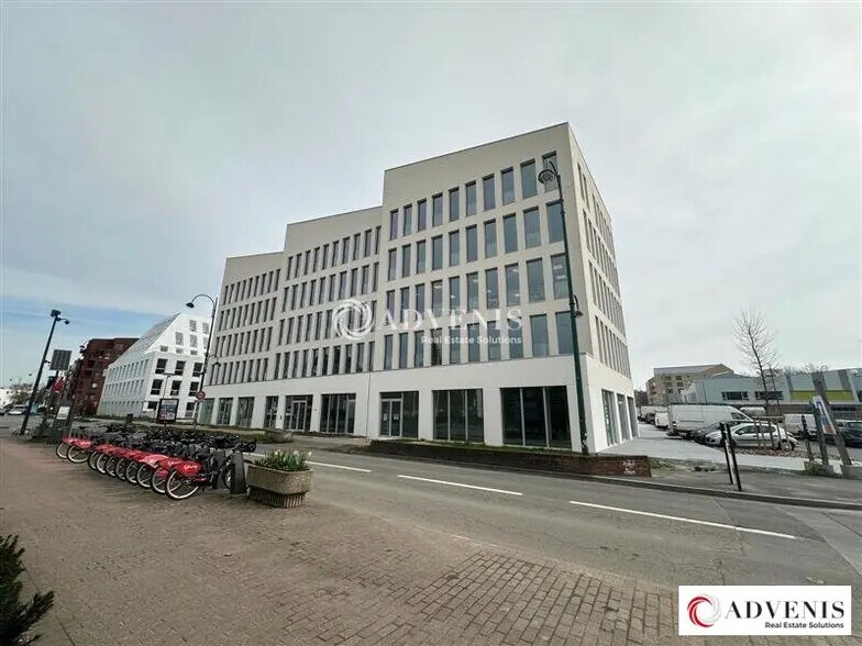 Office in VILLENEUVE-D'ASCQ for lease - Building Photo - Image 1 of 6