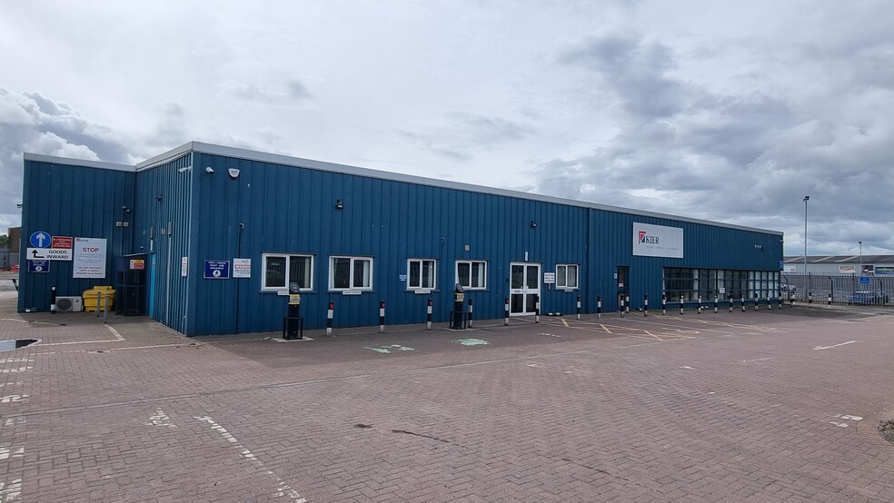 Universal Rd, Falkirk for lease - Building Photo - Image 1 of 8