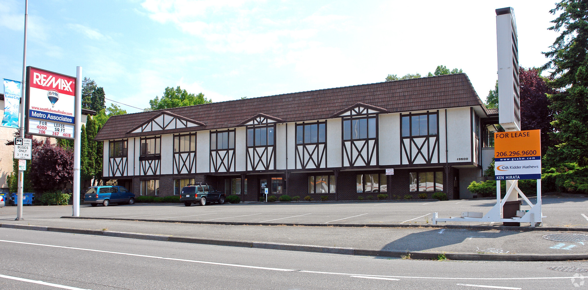 13500 Lake City Way NE, Seattle, WA for sale Primary Photo- Image 1 of 3