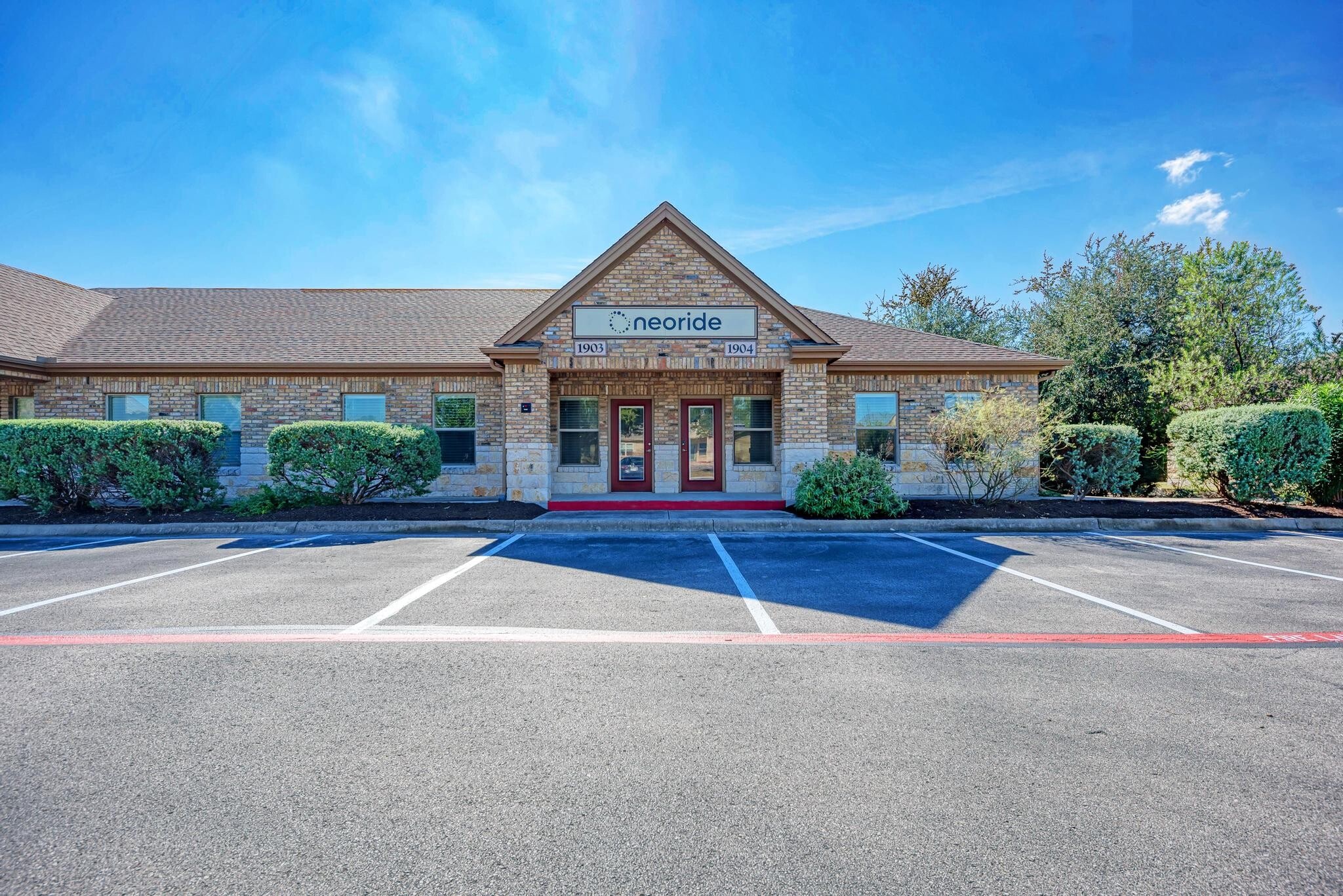 1464 E Whitestone Blvd, Cedar Park, TX for lease Interior Photo- Image 1 of 43