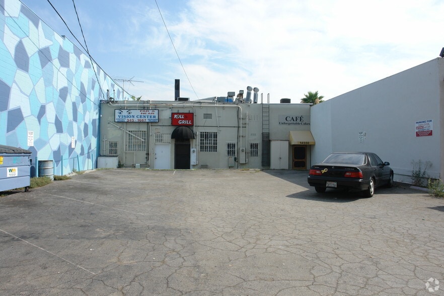 14550-14554 Ventura Blvd, Sherman Oaks, CA for lease - Building Photo - Image 3 of 7