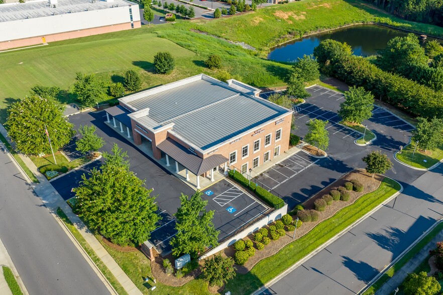 439 Channel Rd, Clover, SC for lease - Building Photo - Image 3 of 11
