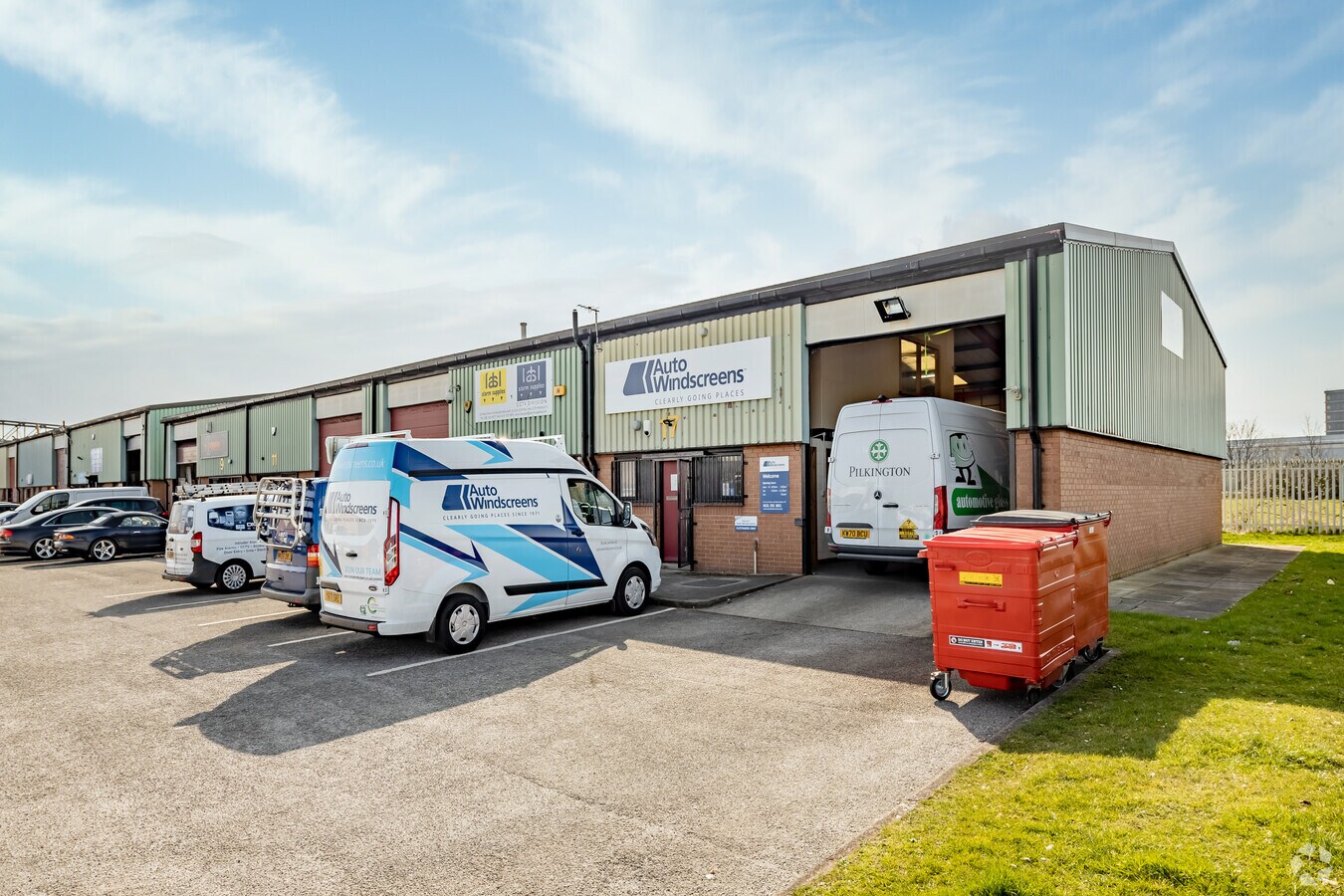 Loopnet Bootle's Farriers Way, Bootle, L30 4XL | LoopNet