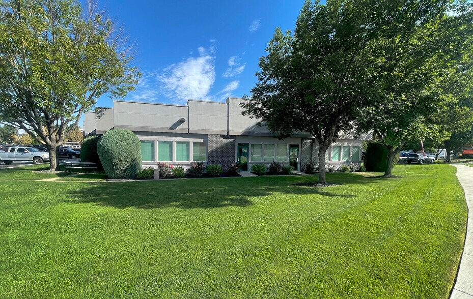 8850 W Emerald St, Boise, ID for sale - Building Photo - Image 1 of 1
