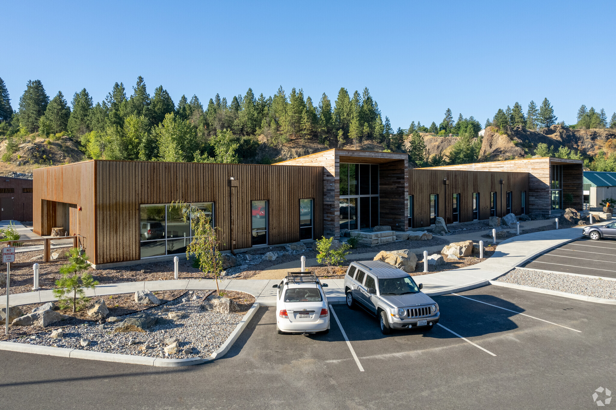 4418 & 4420 8th Avenue, Spokane Valley, WA for lease Building Photo- Image 1 of 7