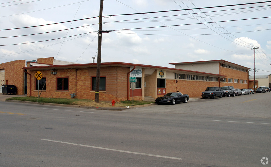 1837-1847 NW 5th St, Oklahoma City, OK for lease - Building Photo - Image 2 of 7