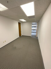 1718-1720 NW Peachtree St, Atlanta, GA for lease Interior Photo- Image 2 of 4