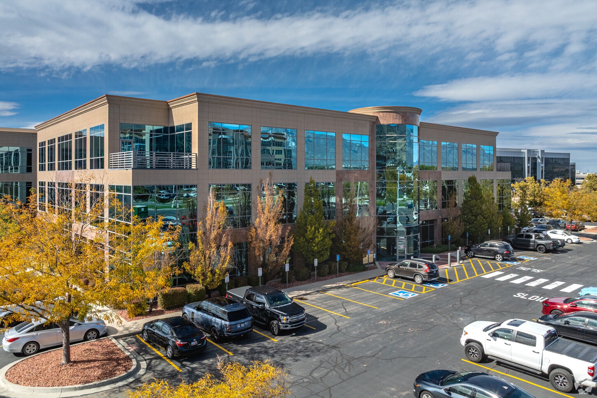 13961 S Minuteman Dr, Draper, UT for sale Primary Photo- Image 1 of 1