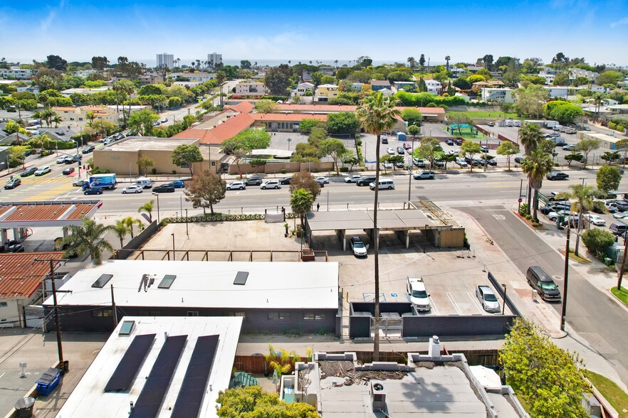2537 Lincoln Blvd, Santa Monica, CA for lease - Building Photo - Image 3 of 13