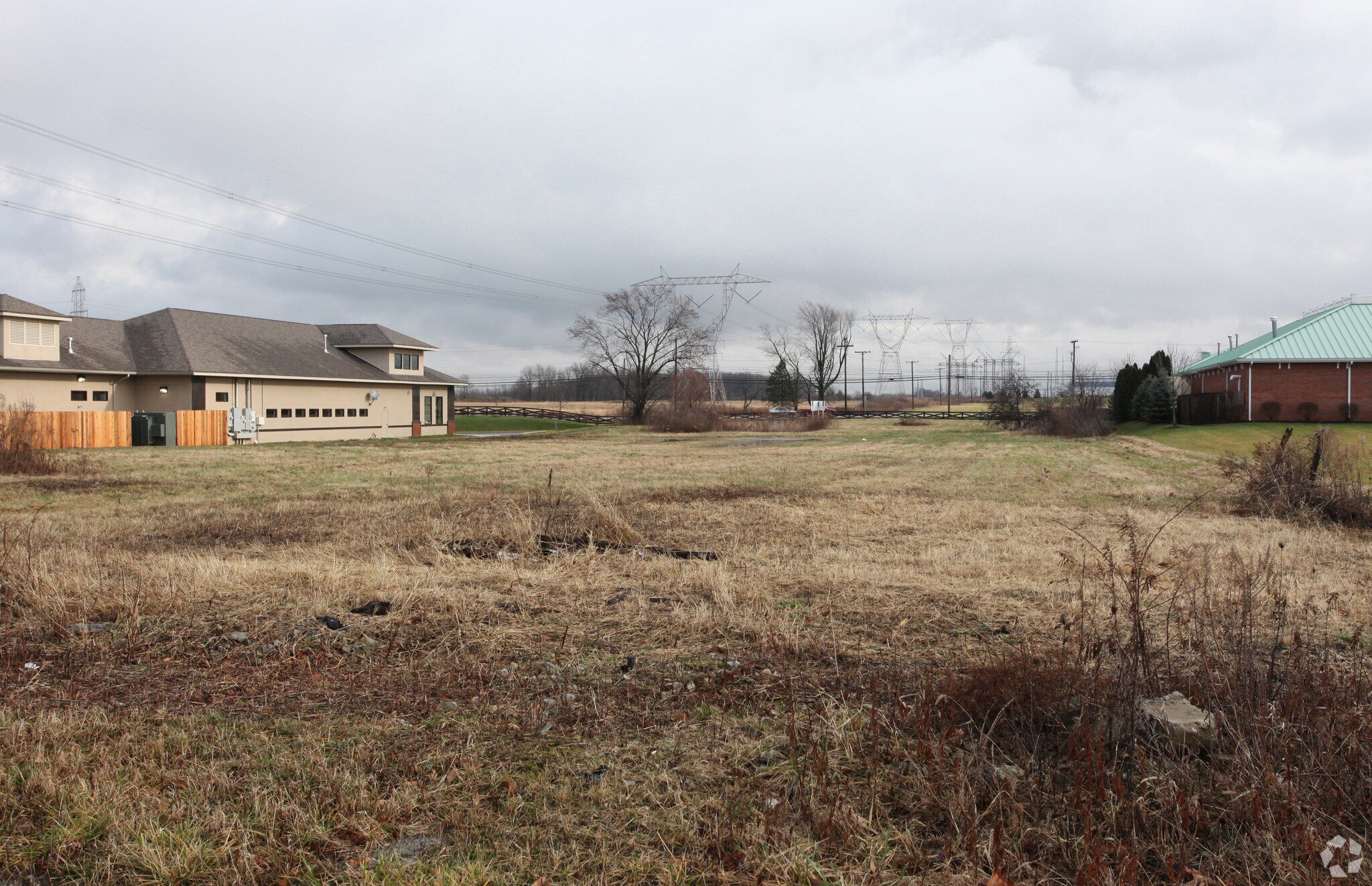 7599 Gooding Blvd, Delaware, OH 43015