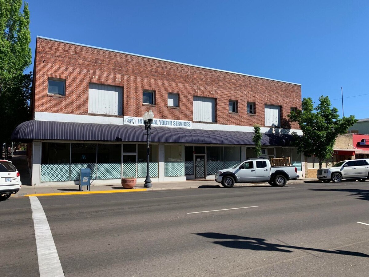 1011 Main St, Klamath Falls, OR 97601