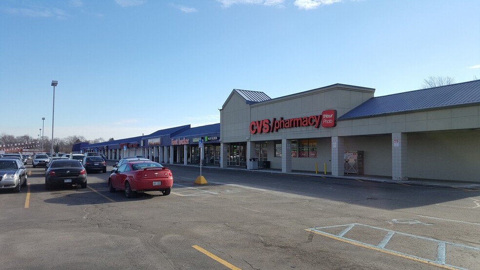 27125-27365 Cherry Hill Rd, Inkster, MI 48141 - Cherry Hill Plaza | LoopNet