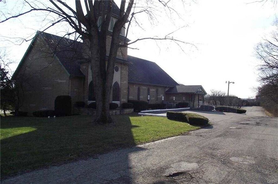 4475 Old Troy Pike, Dayton, OH 45404