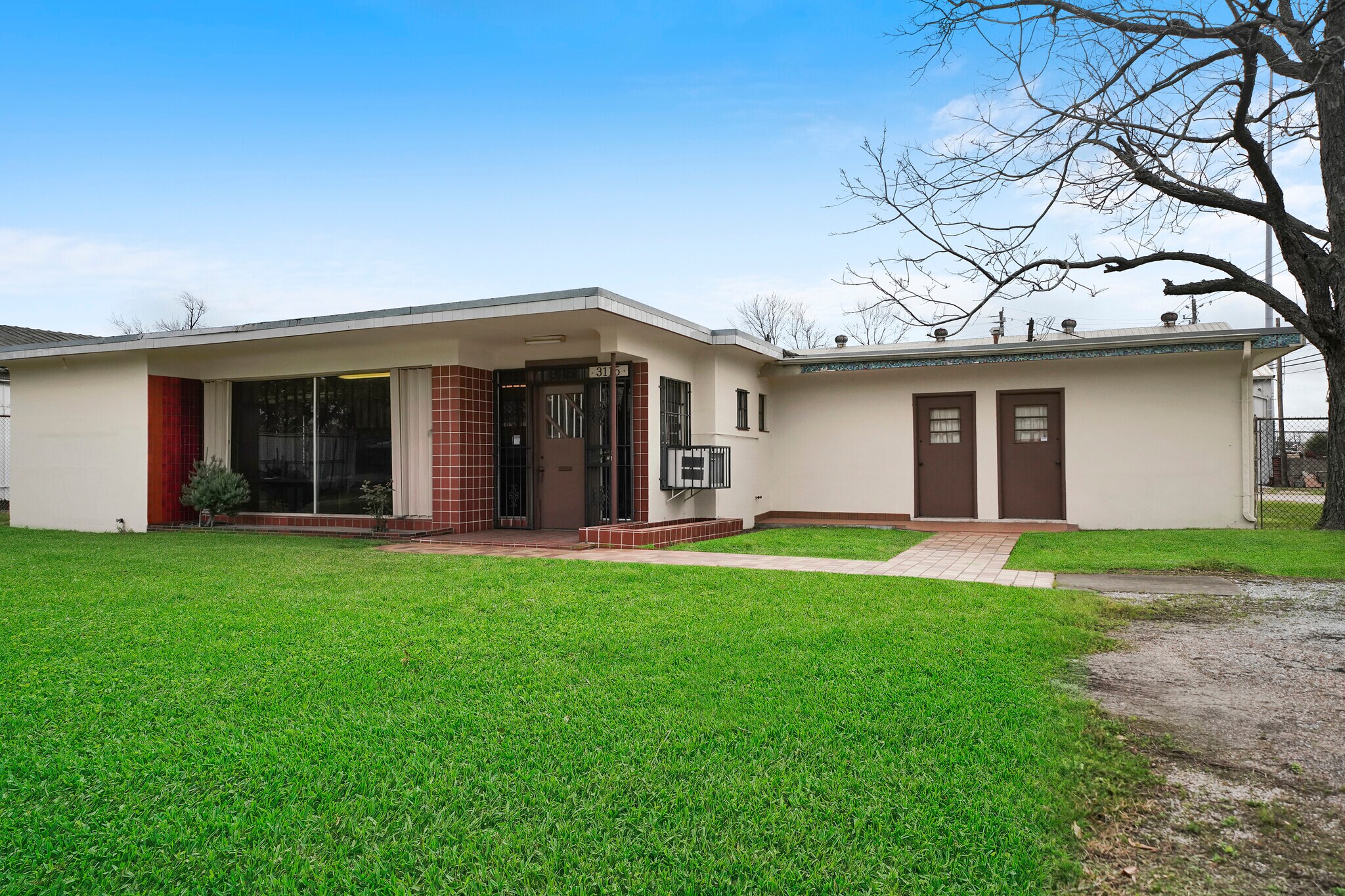3115 Golfcrest Blvd, Houston, TX for sale Primary Photo- Image 1 of 1