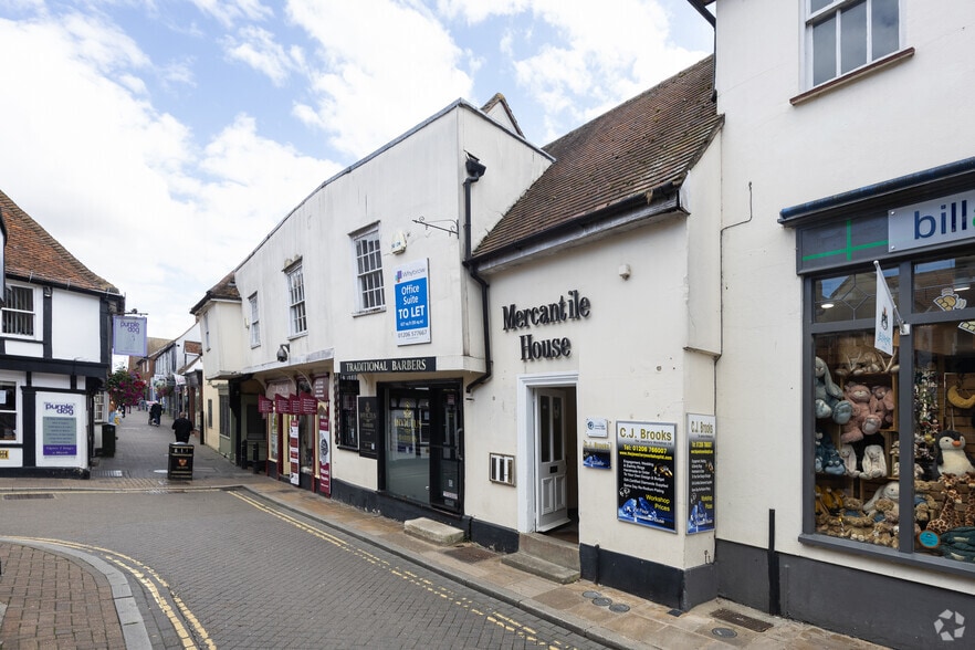 Sir Isaacs Walk, Colchester for sale - Primary Photo - Image 1 of 1