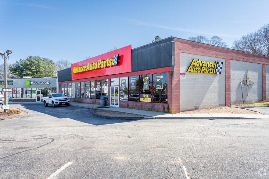 276 W Main St, Norwich, CT for sale - Primary Photo - Image 1 of 1