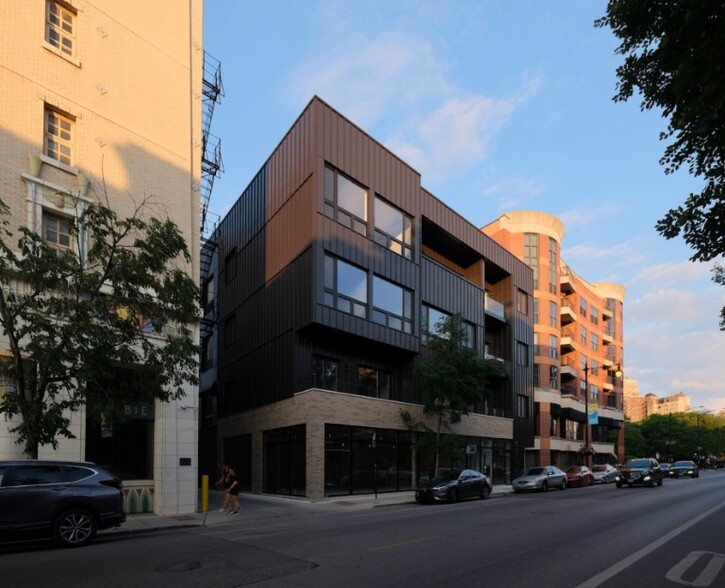 2317 N Clark St, Chicago, IL for lease - Building Photo - Image 1 of 7