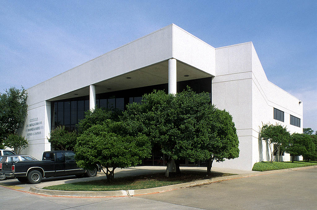 777 E 15th St, Plano, TX for sale Primary Photo- Image 1 of 1