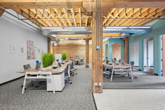 212 W Superior St, Chicago, IL for lease Interior Photo- Image 2 of 7