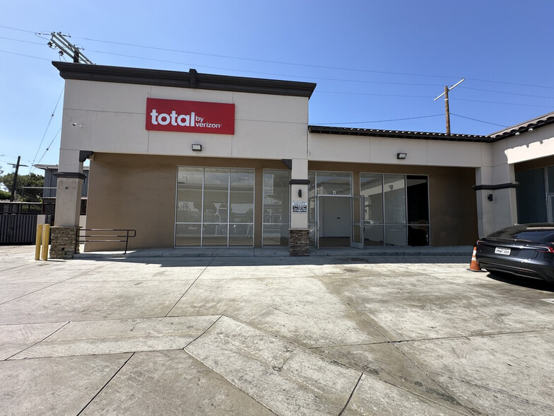 3411 W Florence Ave, Los Angeles, CA for lease - Building Photo - Image 2 of 13