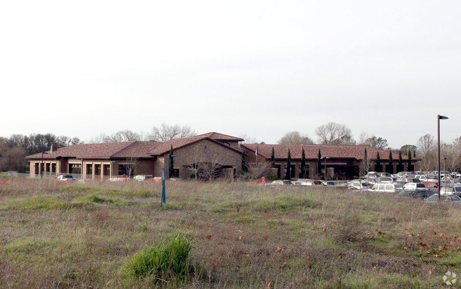 8781 Sierra College Blvd, Roseville, CA for sale - Primary Photo - Image 1 of 1