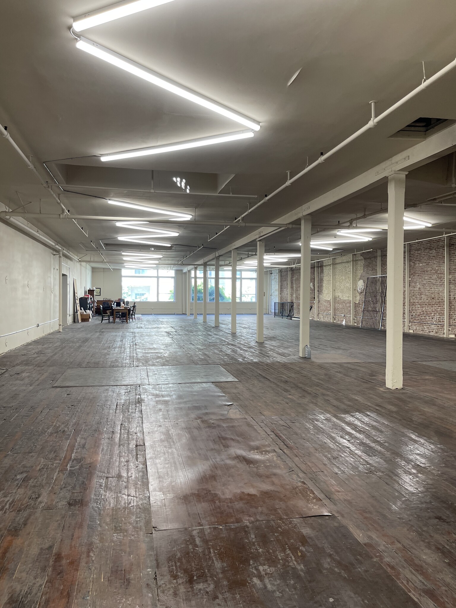 406-414 W Pico Blvd, Los Angeles, CA for lease Interior Photo- Image 1 of 1