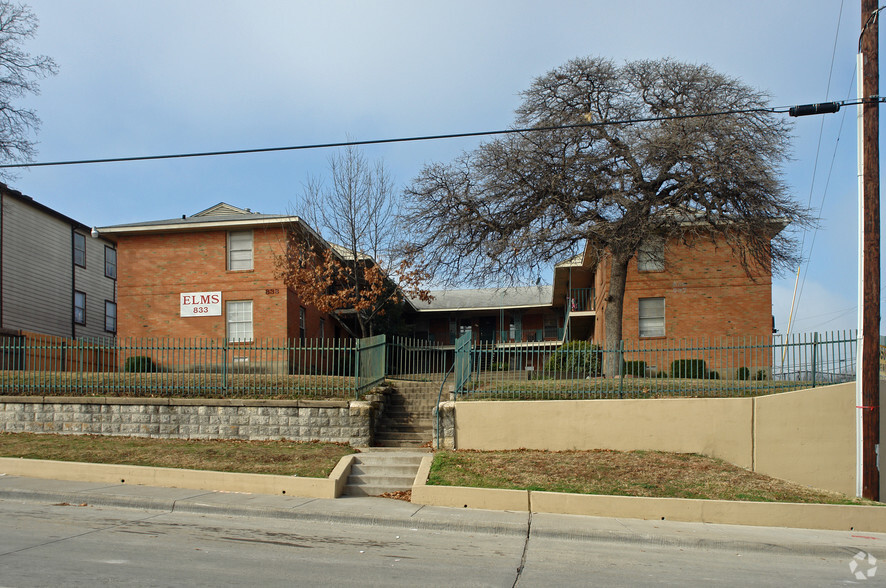 833 N Ewing Ave, Dallas, TX for sale - Building Photo - Image 2 of 2