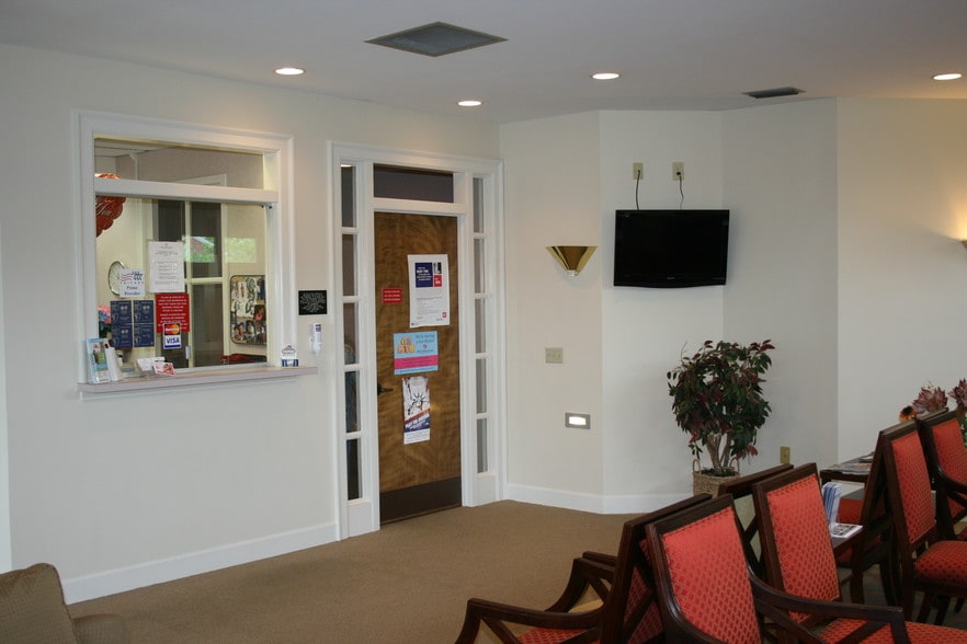 959 17th St, Columbus, GA for sale - Building Photo - Image 2 of 12