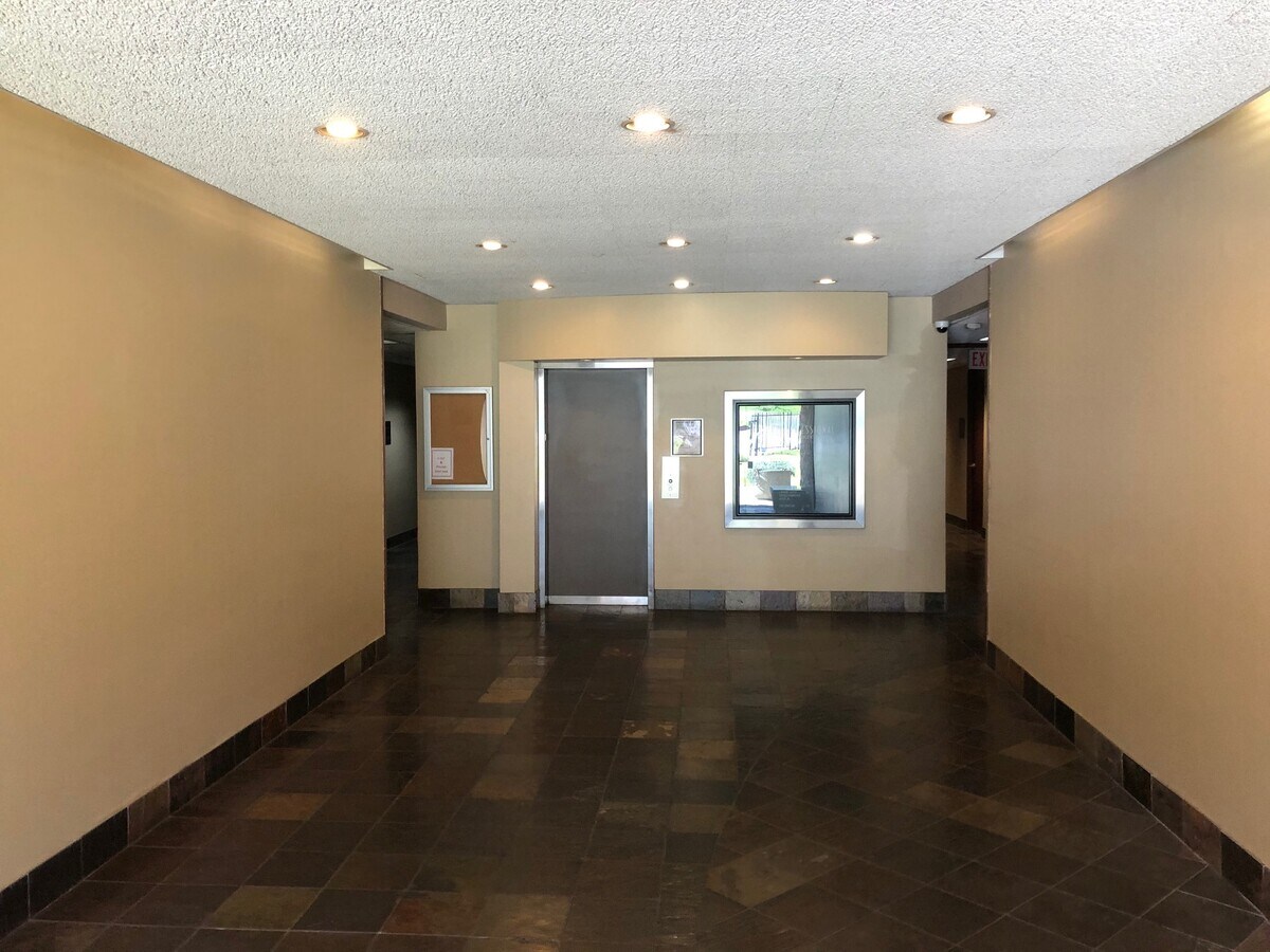 View Photo