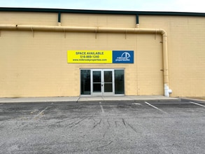 1320 Lincoln Way E, Chambersburg, PA for lease Building Photo- Image 2 of 4