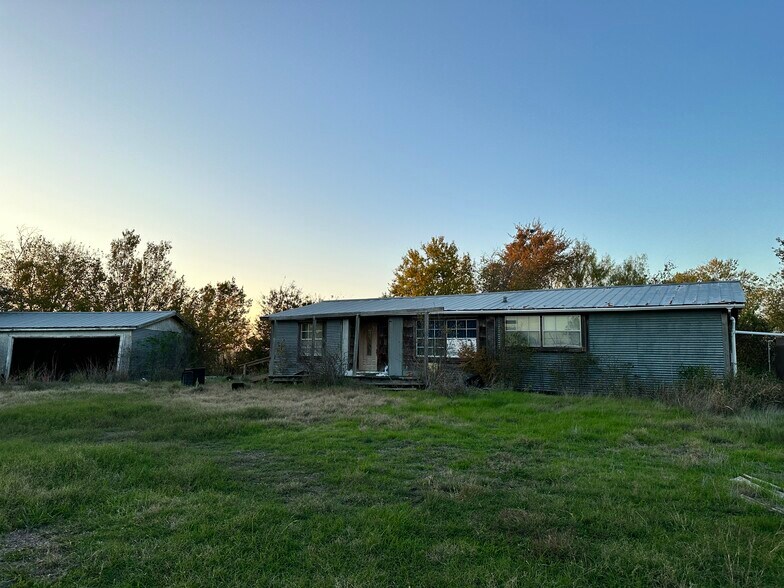 13010 Moore Rd, Austin, TX for sale - Primary Photo - Image 1 of 1