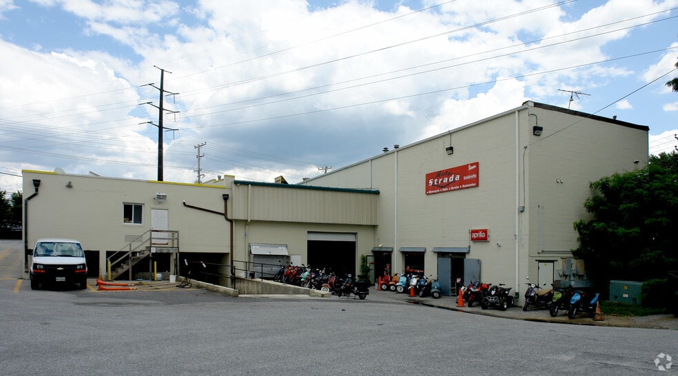 9918-9920 York Rd, Cockeysville, MD for lease - Building Photo - Image 2 of 4