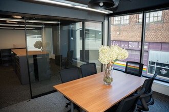 520 Hamilton St, Allentown, PA for lease Interior Photo- Image 2 of 10