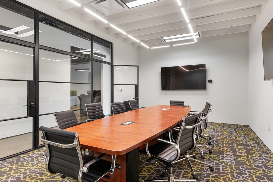 324 Commons Dr, Birmingham, AL for lease - Matterport 3D Scan - Image 3 of 25