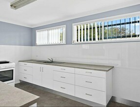 36 King St, Warilla for lease Interior Photo- Image 2 of 2