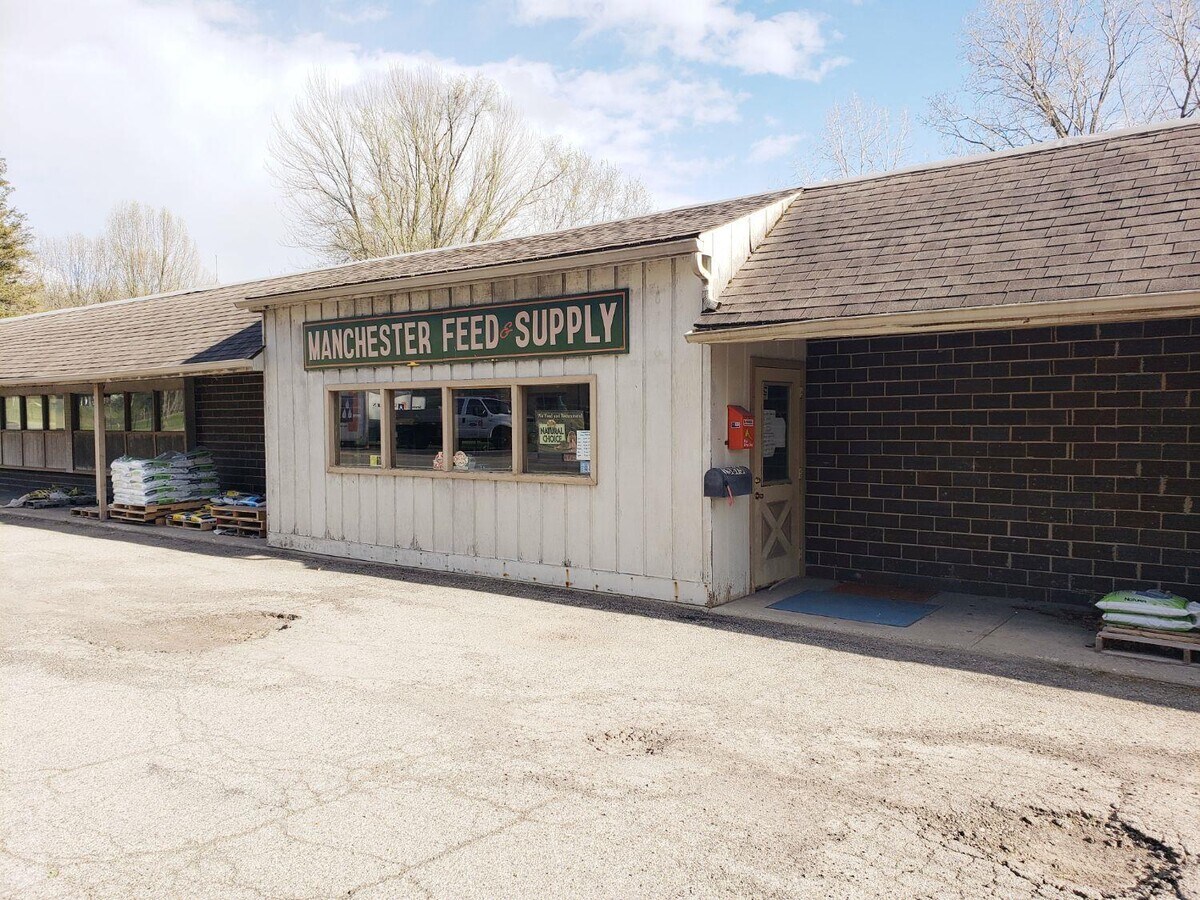 18875 Austin Rd, Manchester, MI 48158