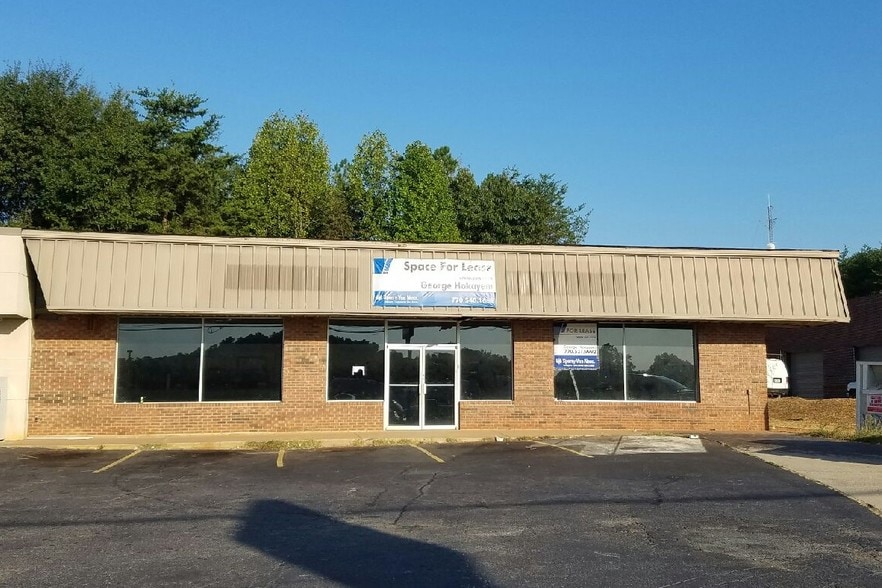 2322 Browns Bridge Rd, Gainesville, GA 30504