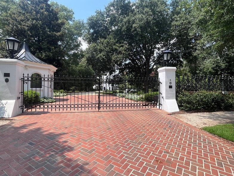 914 Richland St, Columbia, SC for lease - Building Photo - Image 3 of 10