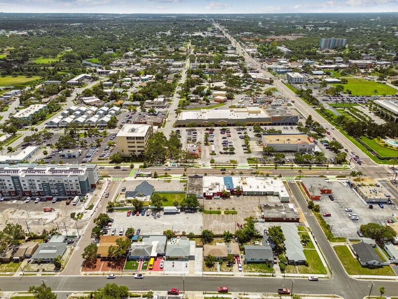 1214-1242 Cleveland Street, Clearwater, FL for sale - Building Photo - Image 3 of 11