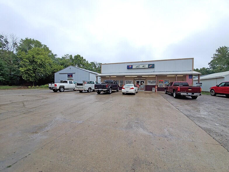 117 Greenfield Sabina Rd, Greenfield, OH 45123