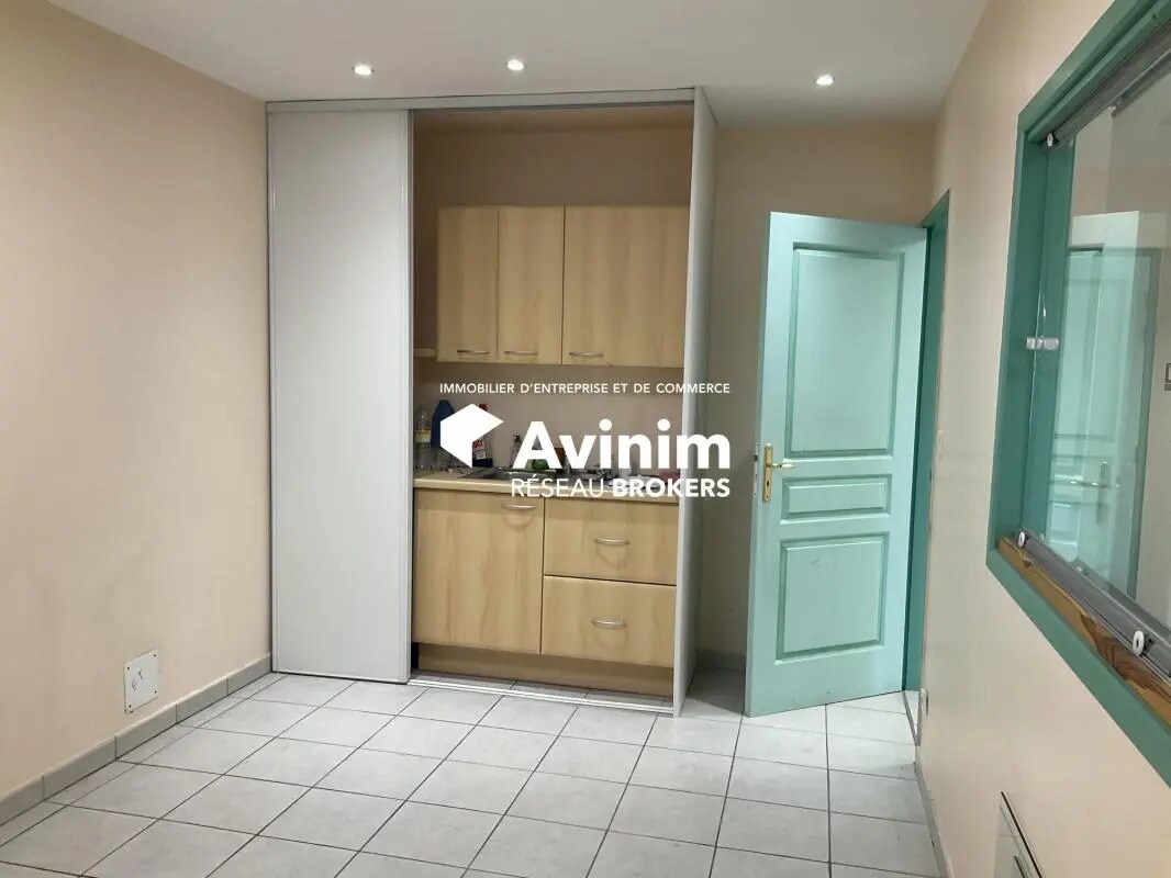 Office in Tourrettes for sale Interior Photo- Image 1 of 13