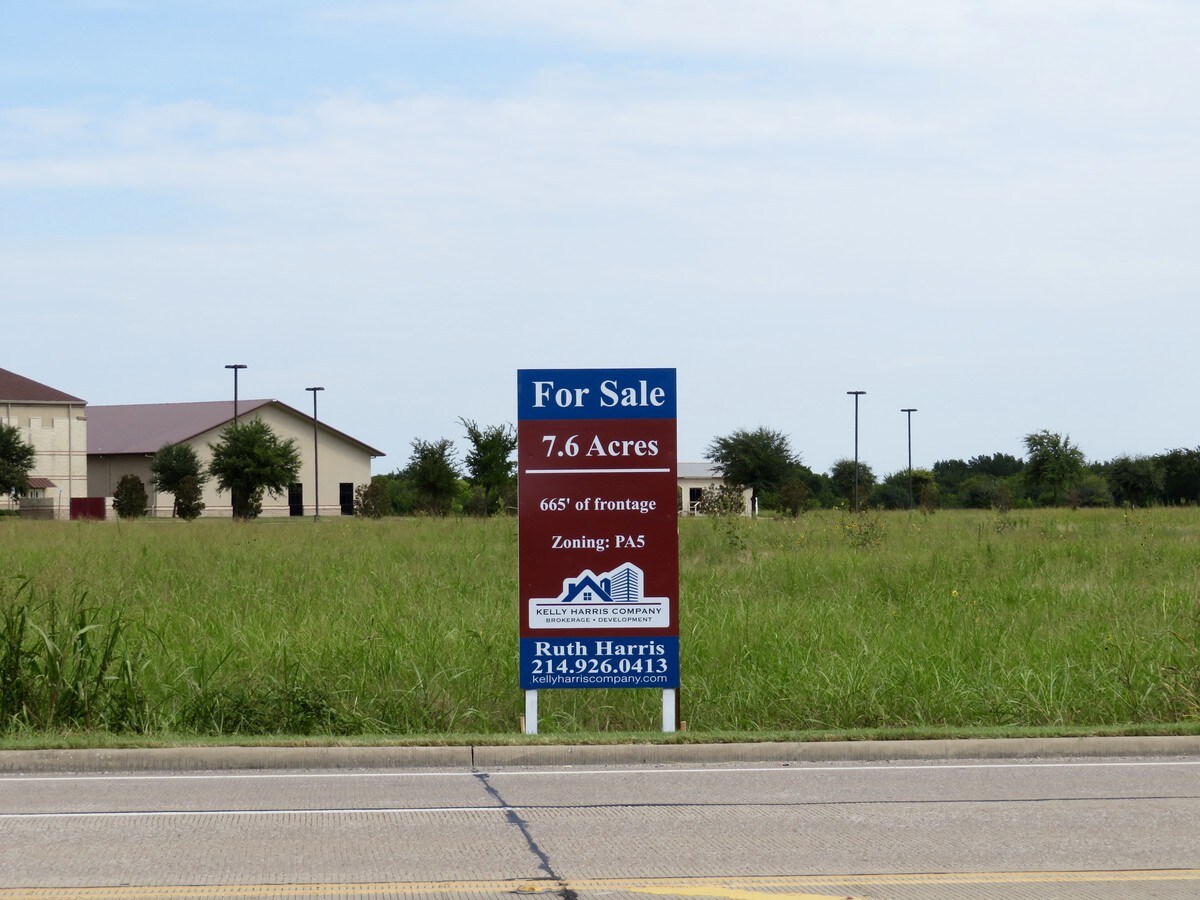 Ovilla Rd, Red Oak, TX 75154