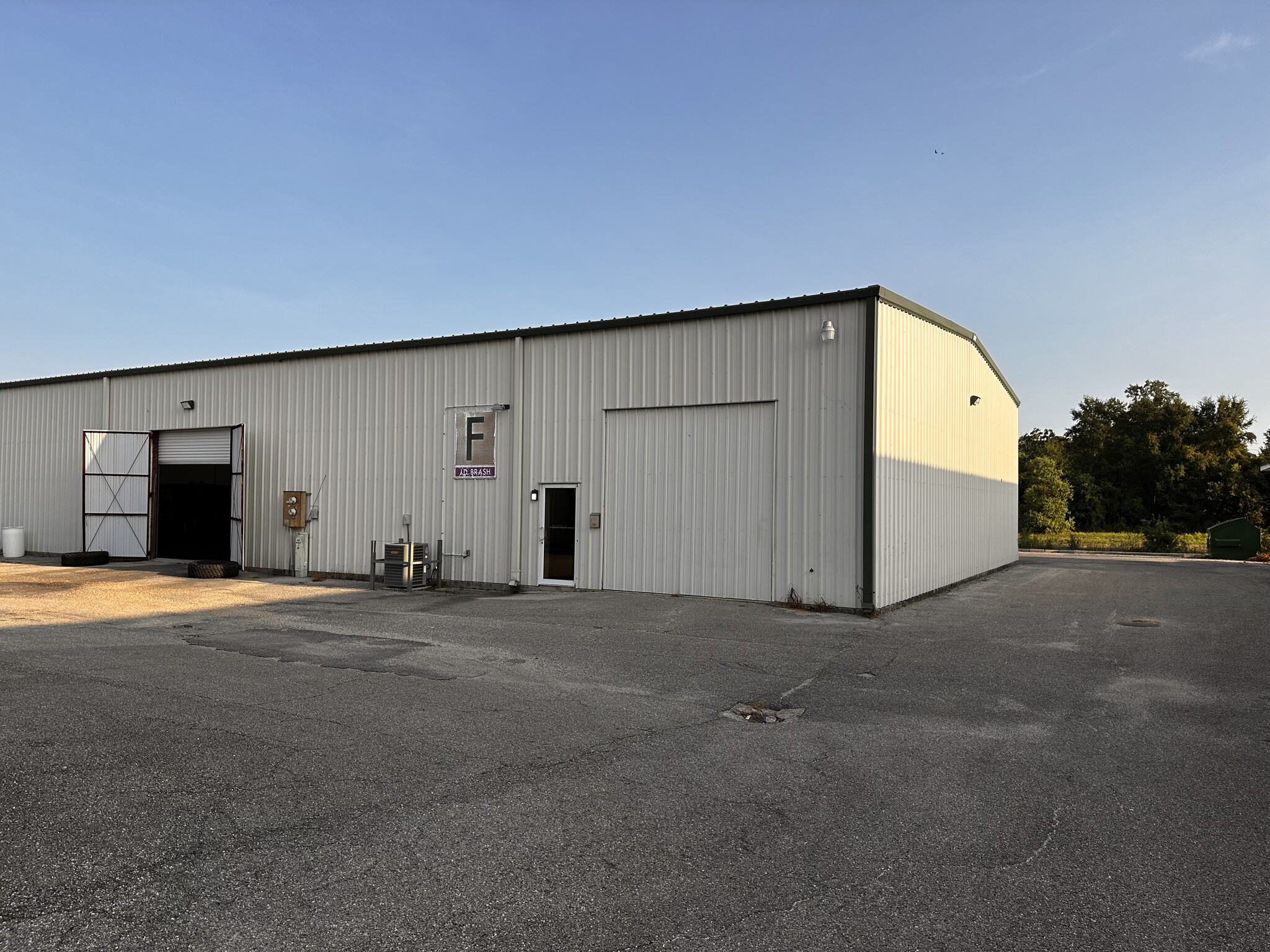 34 29th St, Gulfport, MS for lease Building Photo- Image 1 of 10