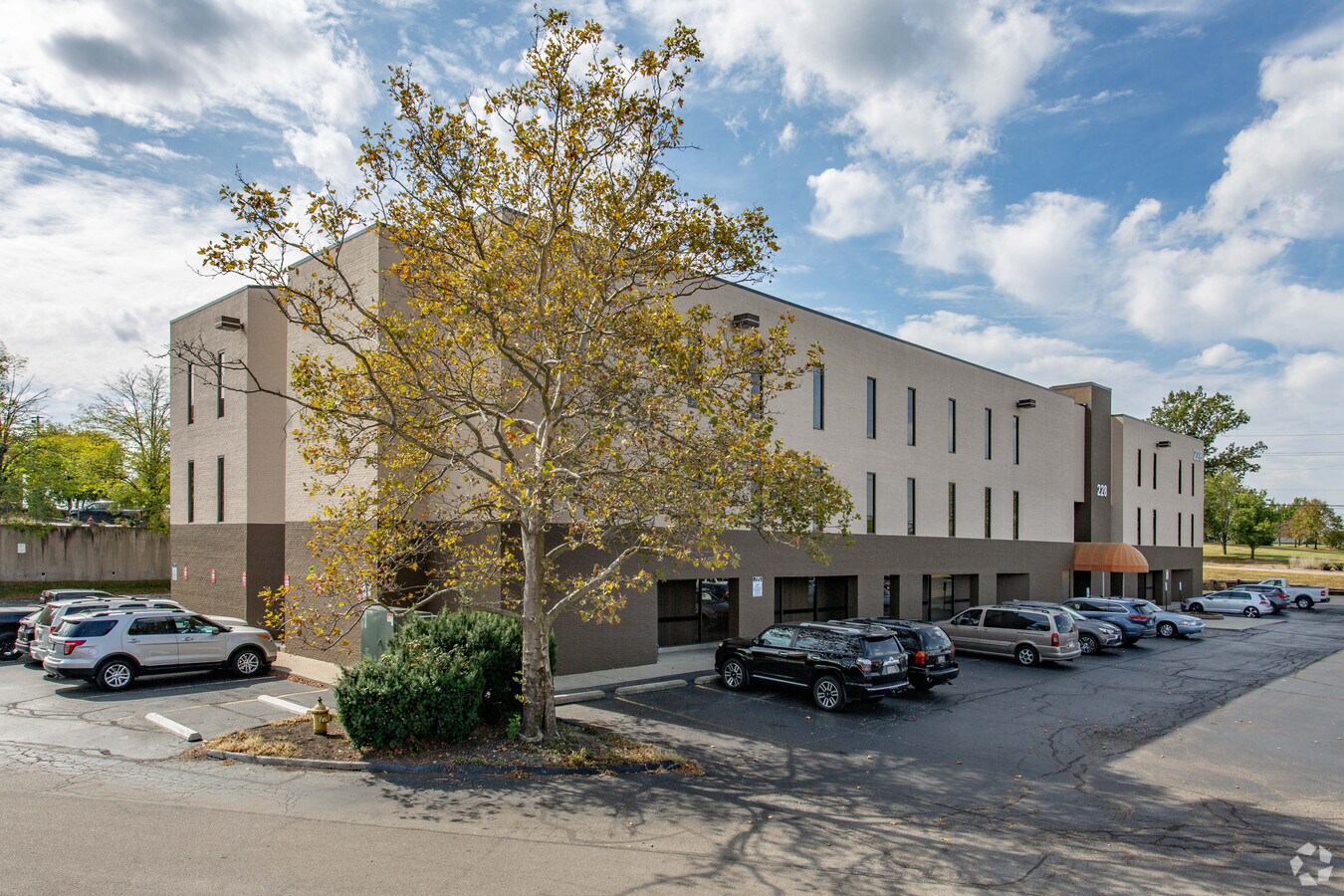 228 Byers Rd, Miamisburg, OH 45342