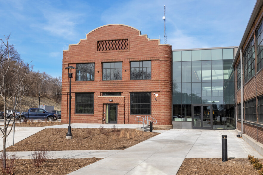 4601 Catalyst Court, Omaha, NE for lease - Building Photo - Image 2 of 12
