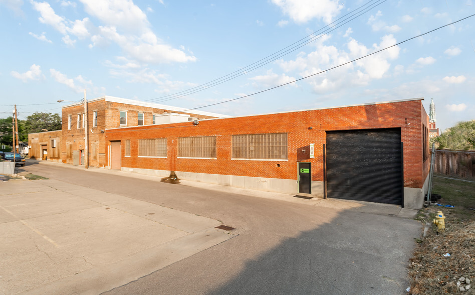 812 Russell St, Covington, KY for lease - Building Photo - Image 1 of 13